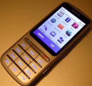 Nokia C3 Touch&Type:  Пользовательский интерфейс
