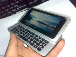 Nokia N9  - программная платформа и память